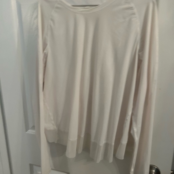 Lululemon Quick Pace Long Sleeve Top- white size 12 loose fitting - Picture 4 of 10